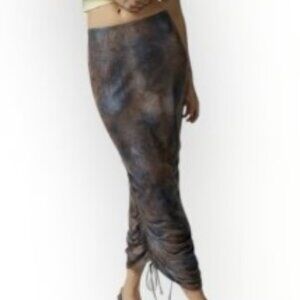 Urban Renewal Remnants by Urban Outfitters Slide Side Ruched Maxi Skirt